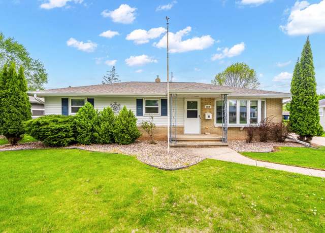 Property at 2518 N Ullman St, Appleton, WI 54911, 3 beds, 2 baths