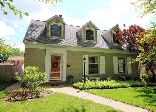 Property at 116 N 85th St, Wauwatosa, WI 53226, 3 beds, 2 baths