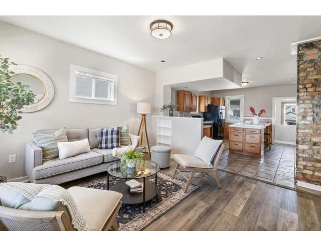 Property at 2817 S 10th St, Milwaukee, WI 53215, 3 beds, 1.5 baths
