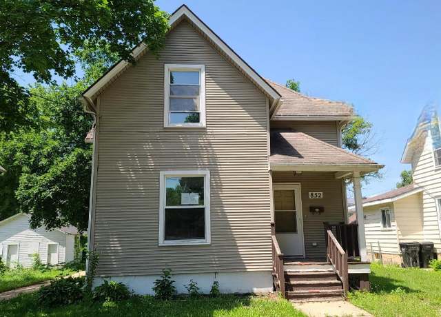Property at 852 8th St, Beloit, WI 53511, 4 beds, 2.5 baths