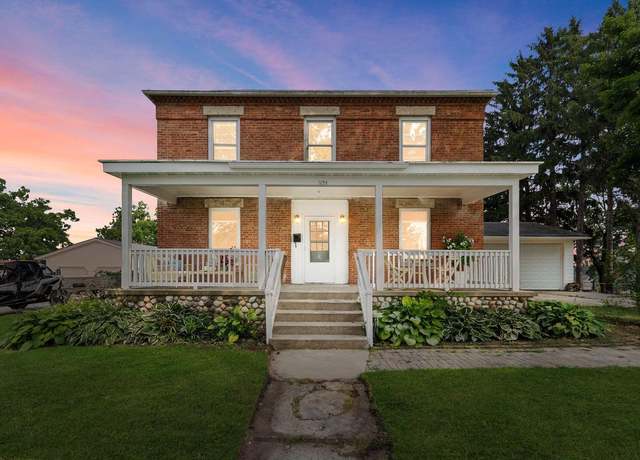 Property at 290 N Main St, Juneau, WI 53039, 5 beds, 2.5 baths