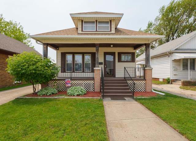 Property at 2610 Douglas Ave, Racine, WI 53402, 2 beds, 1 bath