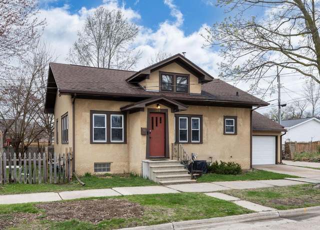 Property at 520 23rd Street South St, La Crosse, WI 54601, 3 beds, 1 bath