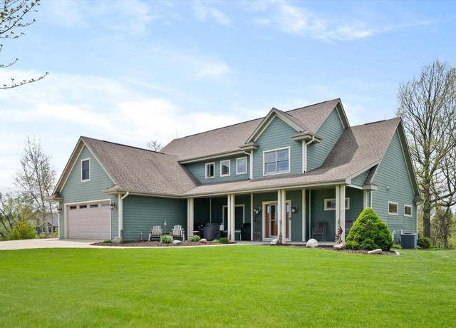 Property at 3271 Bay Hill Rd, Port Washington, WI 53074, 6 beds, 5 baths