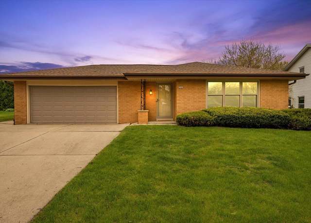 Property at 5765 S 24th St, Milwaukee, WI 53221, 3 beds, 2.5 baths