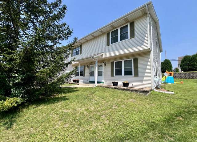 Property at 1307 Falls Ct #1309, Waukesha, WI 53186, 6 beds, 3 baths
