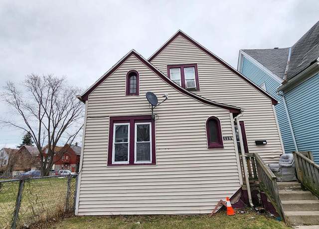 Property at 2114 N 34th St, Milwaukee, WI 53208, 4 beds, 1 bath