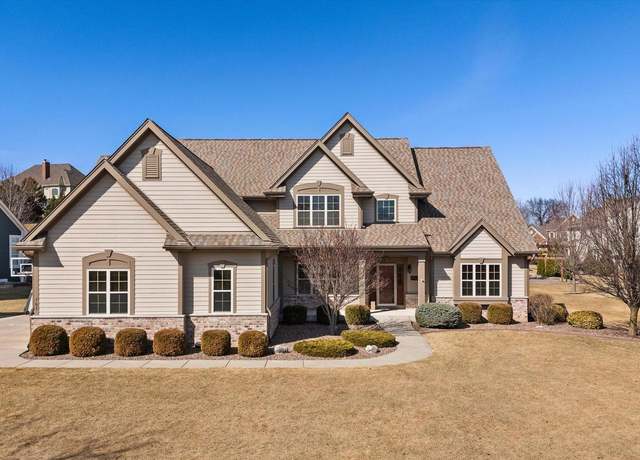 Property at 763 Stepping Stone Way, Pewaukee, WI 53072, 6 beds, 3.5 baths