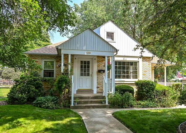 Property at 3942 S Hately Ave, Saint Francis, WI 53235, 2 beds, 1 bath
