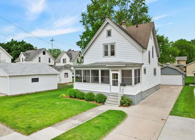 Property at 706 S 10th St, Watertown, WI 53094, 4 beds, 2 baths