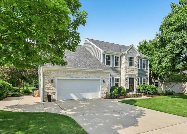 Property at 370 Yosemite Rd, Oconomowoc, WI 53066, 4 beds, 3 baths