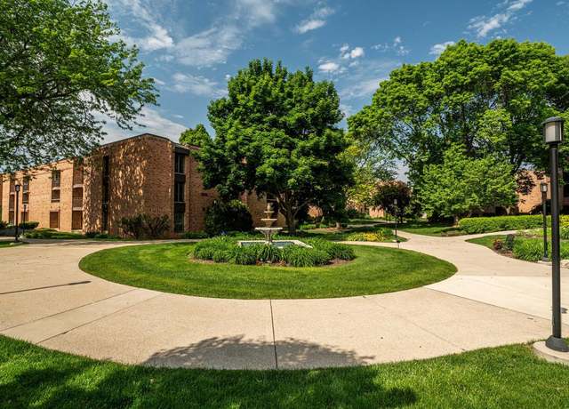 Property at 1906 E Shorewood Blvd #250, Shorewood, WI 53211, 2 beds, 2 baths