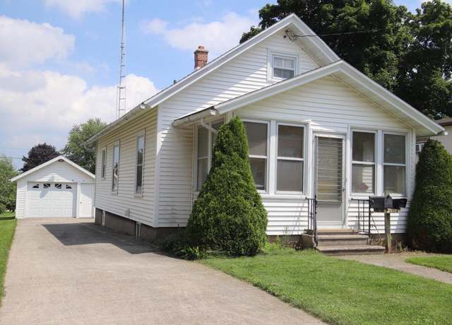 Property at 2304 Prospect St, New Holstein, WI 53061, 2 beds, 1 bath