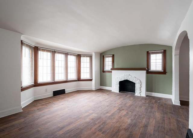 Property at 4673 N 36th St, Milwaukee, WI 53209, 4 beds, 2 baths