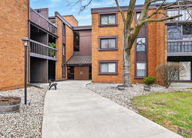 Property at 4215 N 100th St #162, Milwaukee, WI 53222, 2 beds, 2 baths