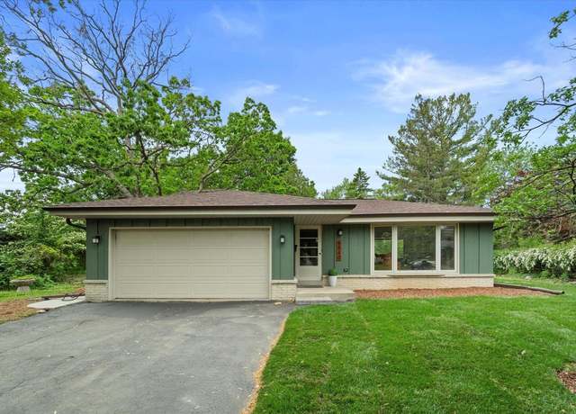 Property at 5540 Leroy Ln, Greendale, WI 53129, 3 beds, 1.5 baths