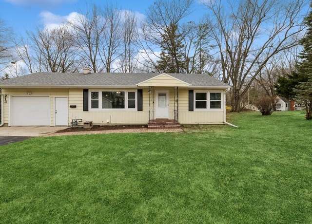 Property at 213 Center St, Williams Bay, WI 53191, 2 beds, 1 bath
