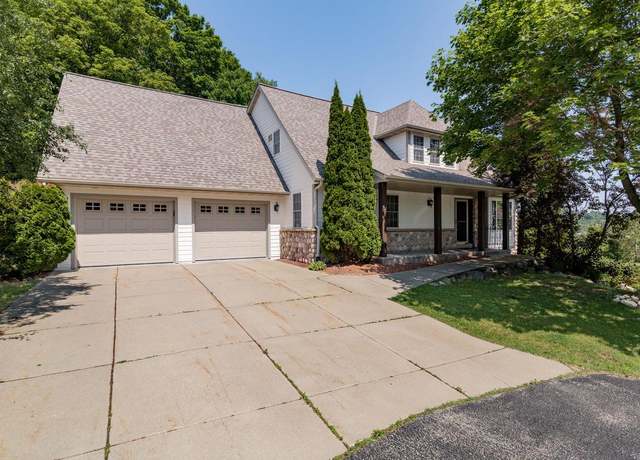 Property at 501 Drumlin Cv, Slinger, WI 53086, 3 beds, 3.5 baths