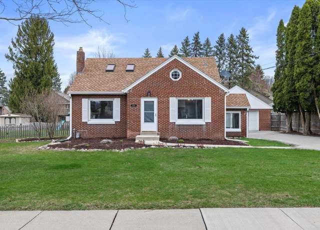 Property at 10540 W Howard Ave, Greenfield, WI 53228, 3 beds, 2 baths