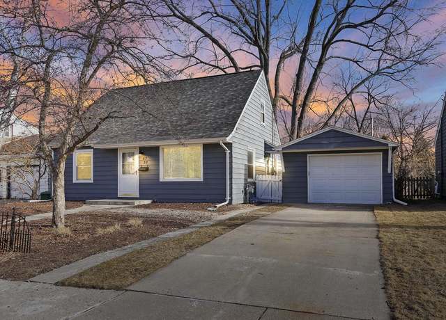 Property at W62N332 Hanover Ave, Cedarburg, WI 53012, 3 beds, 2.5 baths