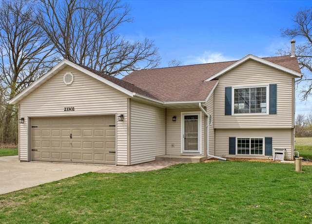 Property at 23302 Norwood Dr, Waterford, WI 53185, 4 beds, 2 baths