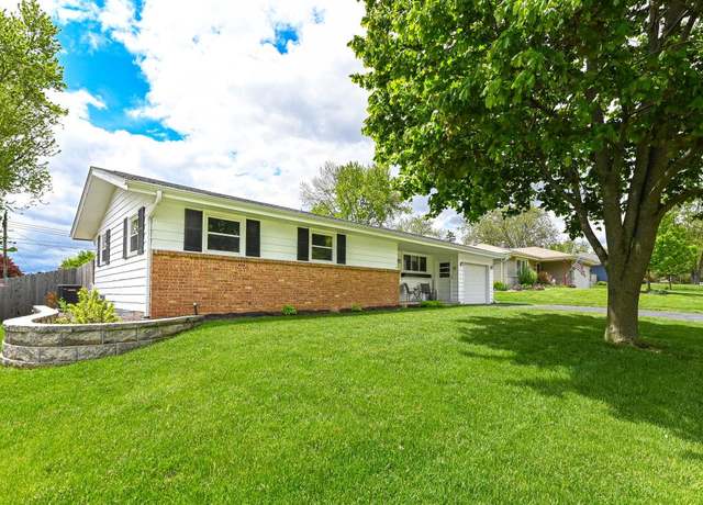 Property at 5719 Dorset Ave, Racine, WI 53406, 3 beds, 1.5 baths