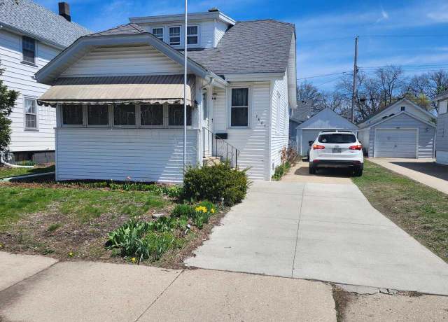 Property at 7607 15th Ave, Kenosha, WI 53143, 4 beds, 1 bath