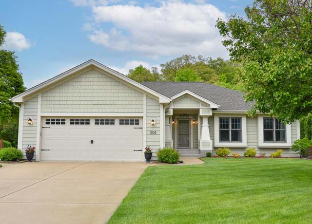 Property at 504 Sand Dr, West Bend, WI 53095, 3 beds, 2 baths
