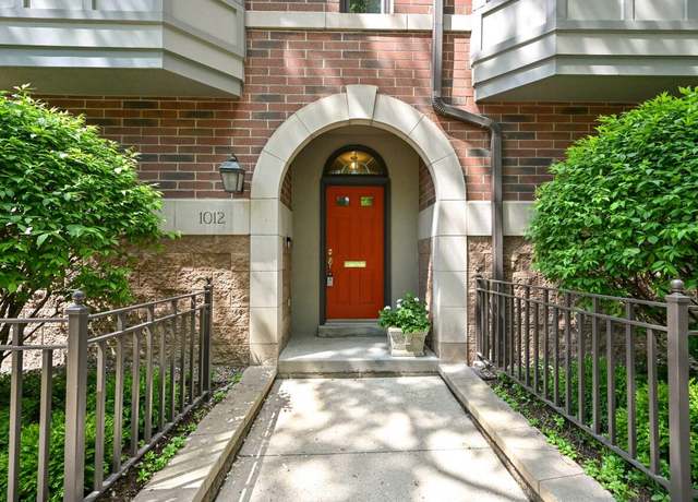 Property at 1012 E Lyon St #1012, Milwaukee, WI 53202, 2 beds, 2.5 baths