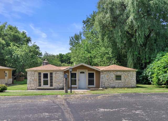 Property at S103W30227 Lakeside Dr, Mukwonago, WI 53149, 3 beds, 1 bath