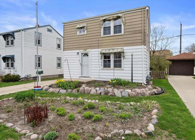 Property at 2755 S Humboldt Park Ct, Milwaukee, WI 53207, 2 beds, 1 bath