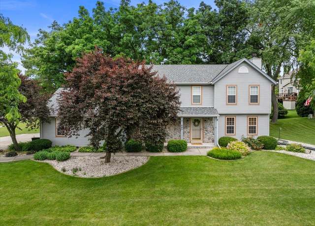 Property at 645 Two Rivers Dr, Mukwonago, WI 53149, 4 beds, 2.5 baths