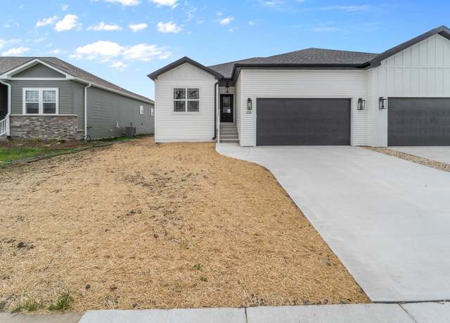 Property at 1710 Montclair Pl, Fort Atkinson, WI 53538, 2 beds, 2 baths