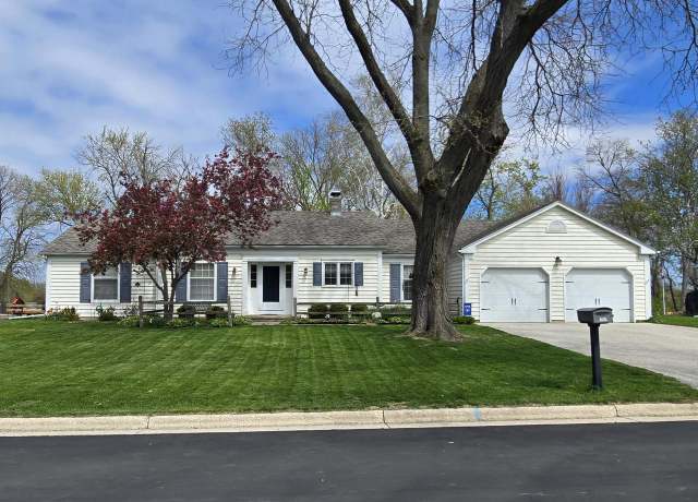 Property at 757 Pinecrest Dr, Jefferson, WI 53549, 3 beds, 2 baths