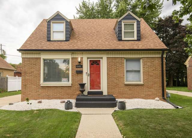 Property at 4545 N 42nd St, Milwaukee, WI 53209, 3 beds, 1.5 baths