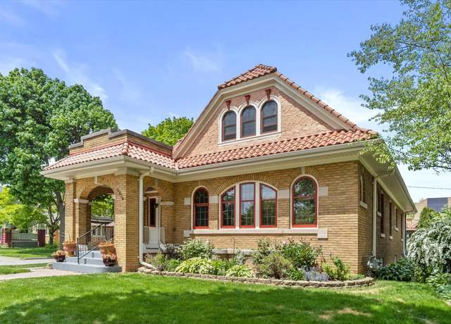 Property at 5834 W Elliott Cir, Milwaukee, WI 53208, 3 beds, 2.5 baths