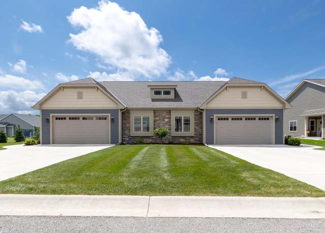 Property at 640 Lambert Ct, Slinger, WI 53086, 3 beds, 3 baths