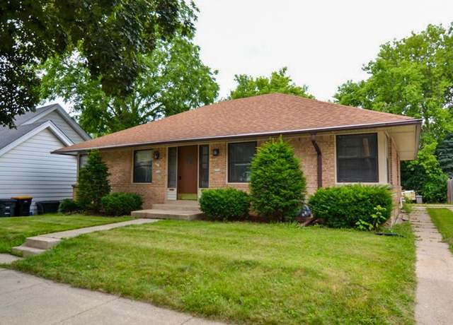 Property at 6926 Terrace Ct #6928, Wauwatosa, WI 53213, 3 beds, 2 baths