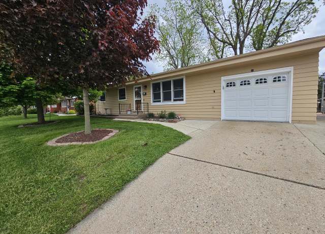 Property at 774 S Main St, Hartford, WI 53027, 3 beds, 2 baths