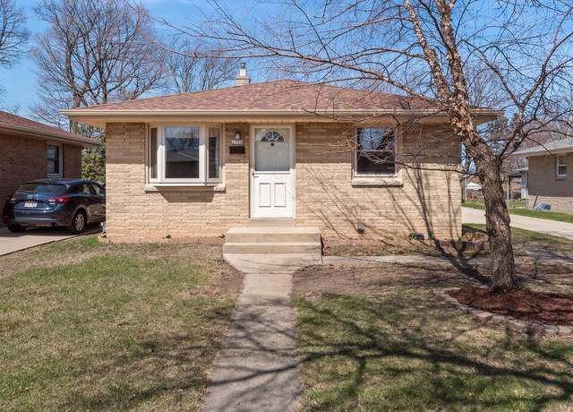 Property at 2706 E Bottsford Ave, Saint Francis, WI 53235, 3 beds, 1 bath