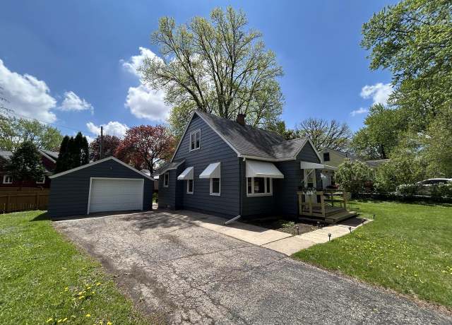 Property at 479 W Griswold St, Ripon, WI 54971, 4 beds, 1.5 baths