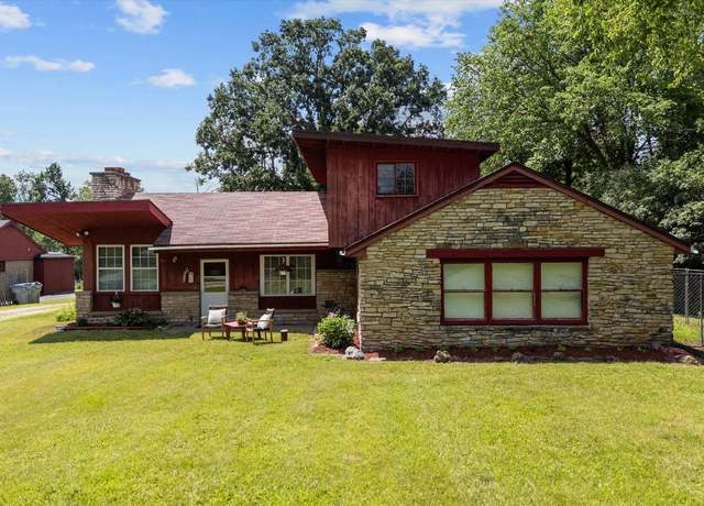 Property at 6767 N 115th St, Milwaukee, WI 53224, 3 beds, 1 bath
