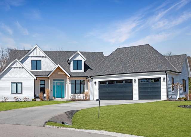 Property at W305N6368 Fairwater Ct, Hartland, WI 53029, 4 beds, 3.5 baths