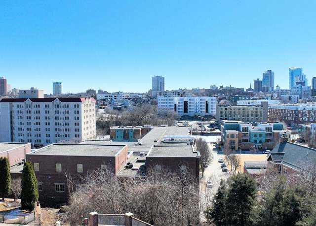 Property at 301 E Reservoir Ave #4, Milwaukee, WI 53212, 4 beds, 4 baths