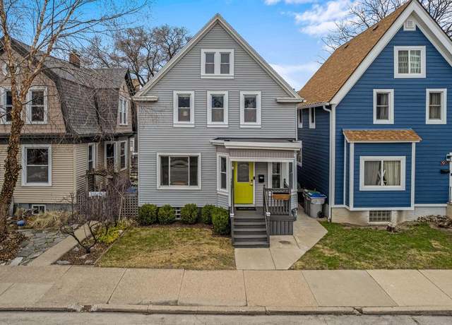 Property at 2954 S Kinnickinnic Ave, Milwaukee, WI 53207, 3 beds, 2.5 baths