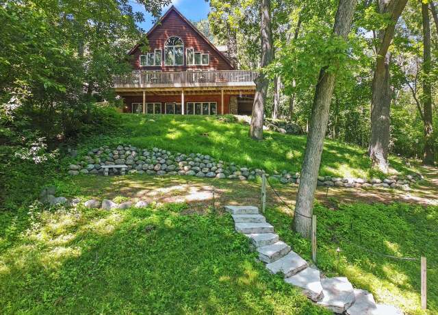 Property at W2247 Beulah Heights Rd, East Troy, WI 53120, 4 beds, 3 baths