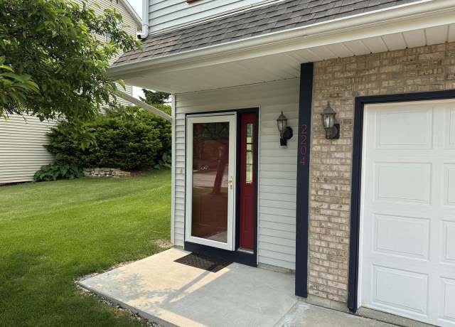 Property at 2204 Patrick Ln, Waukesha, WI 53188, 3 beds, 3 baths