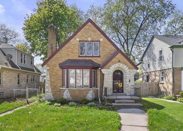Property at 3853 N 42nd St, Milwaukee, WI 53216, 3 beds, 1.5 baths
