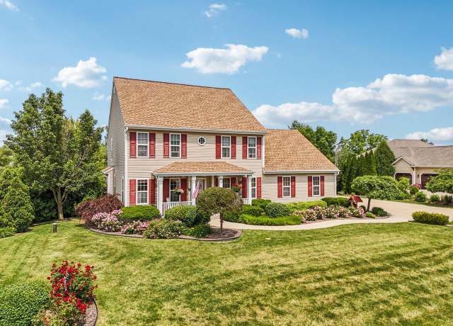 Property at 8216 Anna Ave, Wind Lake, WI 53185, 4 beds, 3.5 baths