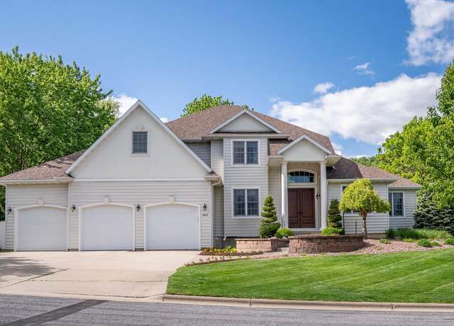 Property at 1843 Tahoe Pl, Onalaska, WI 54650, 5 beds, 3.5 baths